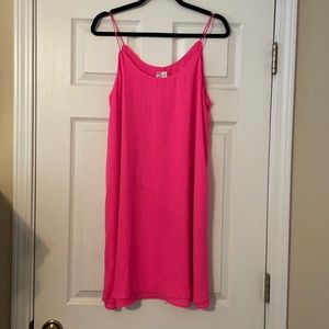 Hot pink summer dress!